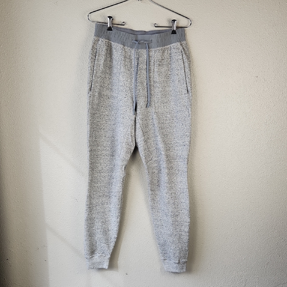 Lululemon At Ease Jogger Heathered Melody Light Grey / Black